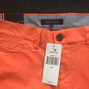 Tommy Hilfiger Brand New Chino salmon shorts